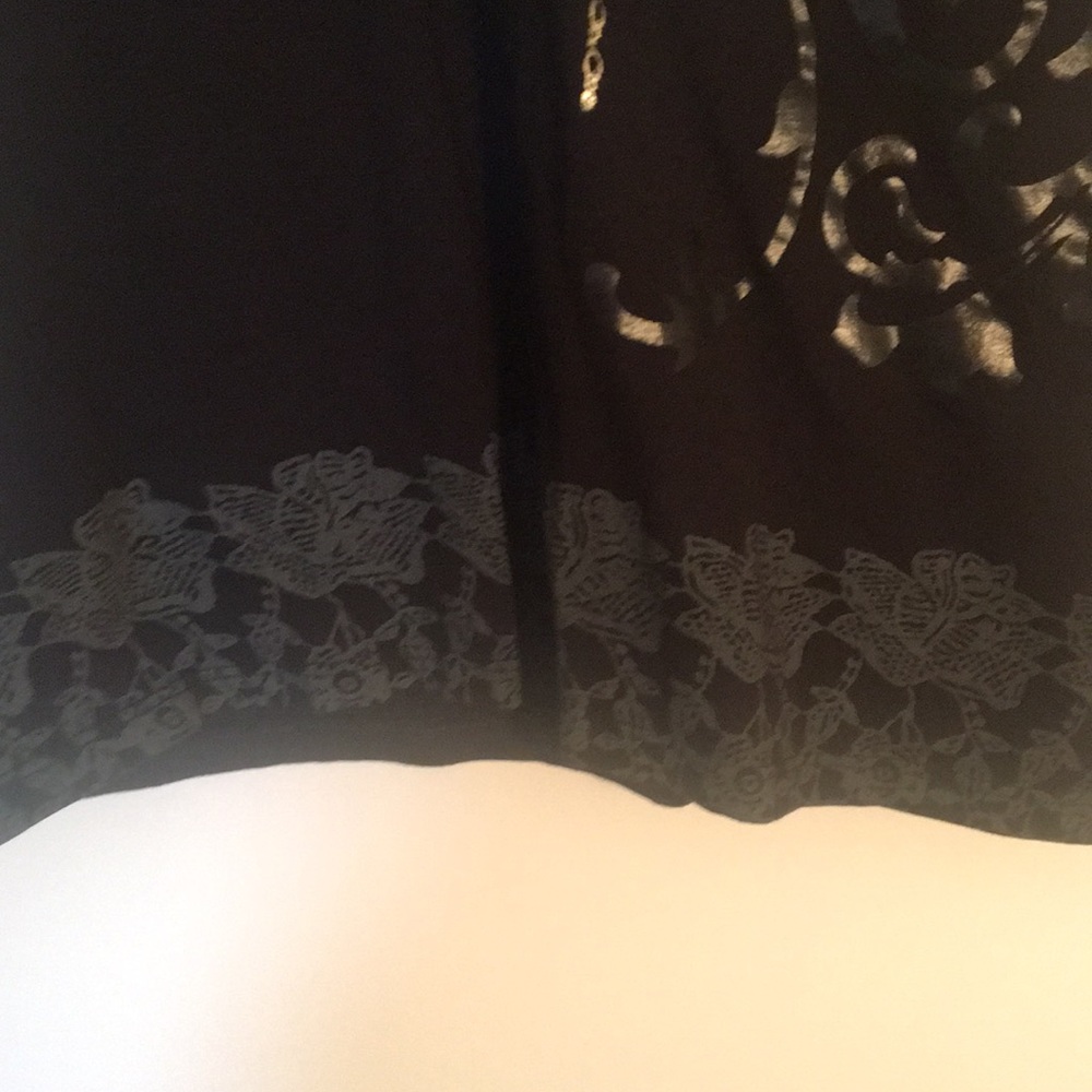 Express Graphic Tee - Picture 3 of 4